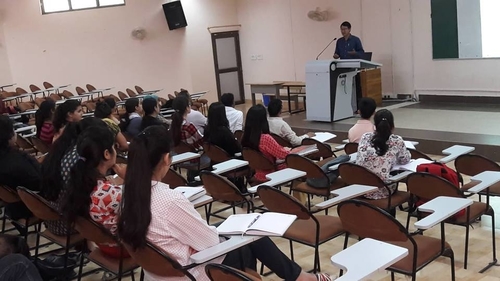 Prof.Goyari addresses SMVDUniversity students1